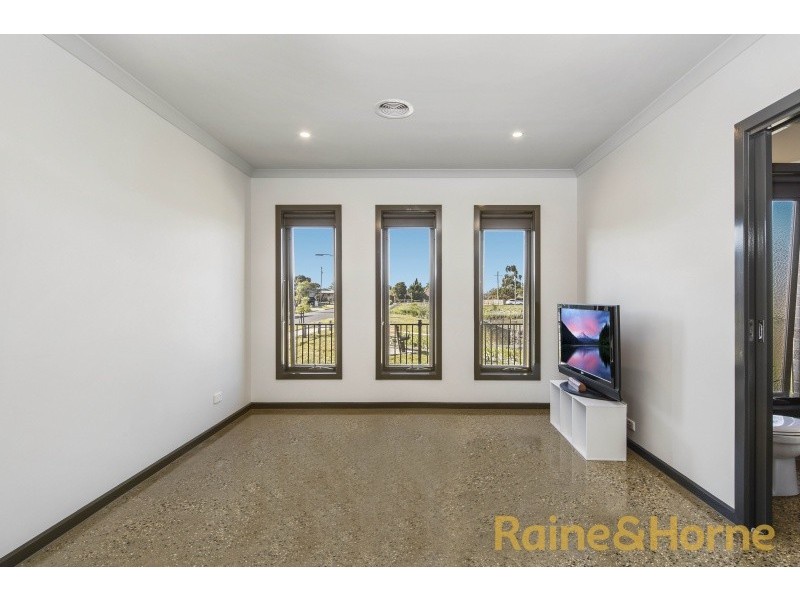 1 Stable Lane, Diggers Rest VIC 3427