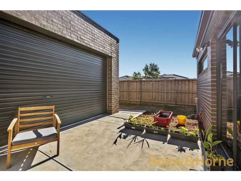 1 Stable Lane, Diggers Rest VIC 3427