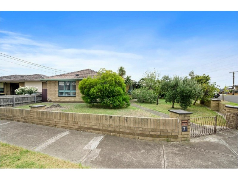 7 The Mews, Sunshine West VIC 3020