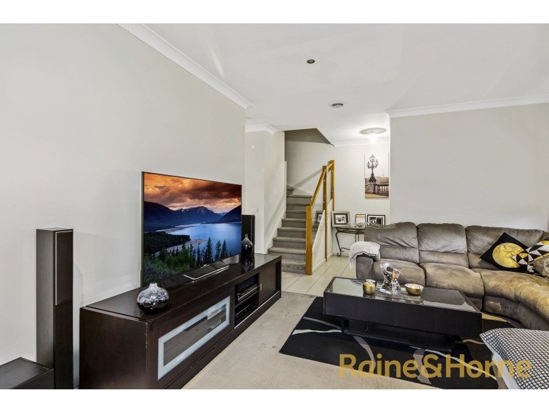 24 Boathouse Drive, Caroline Springs VIC 3023