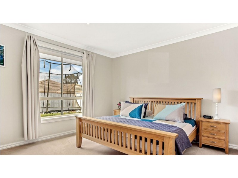 54 Jamieson Terrace, Taylors Hill VIC 3037