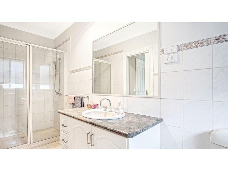 54 Jamieson Terrace, Taylors Hill VIC 3037