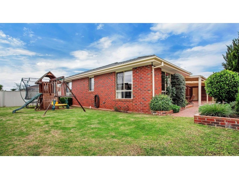 54 Jamieson Terrace, Taylors Hill VIC 3037