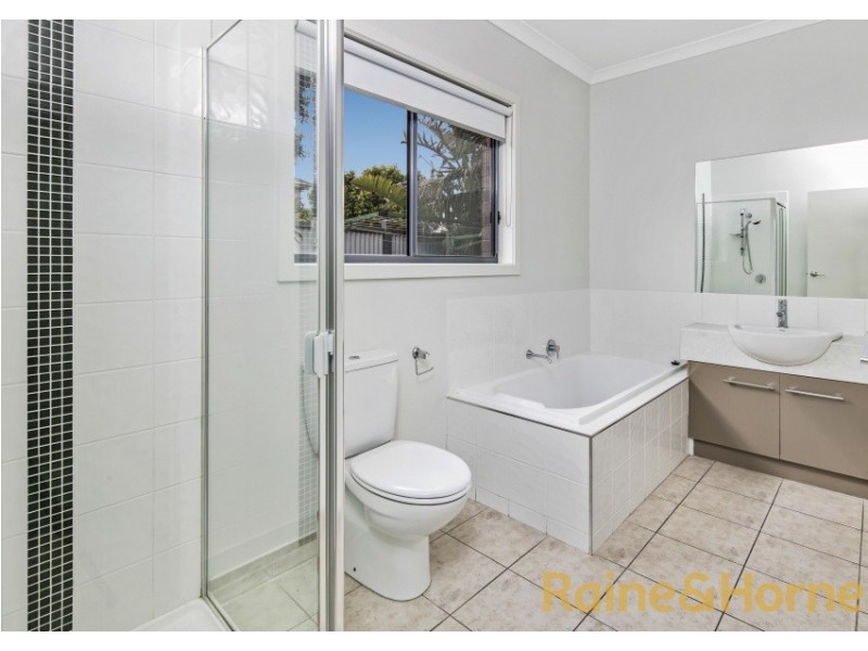 22 Gardenia Way, Caroline Springs VIC 3023