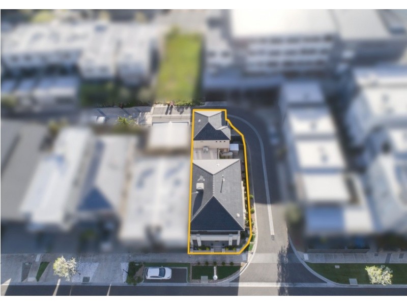 17 Bay Street, Caroline Springs VIC 3023