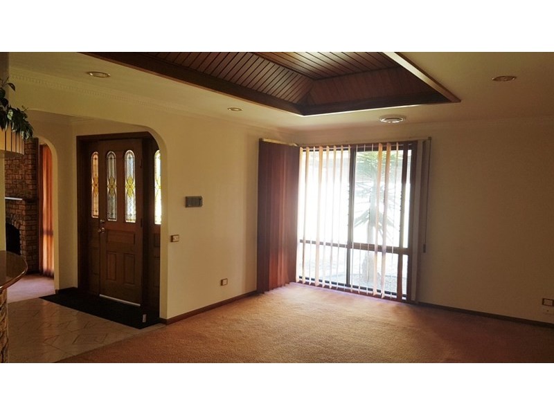 43 Wanaka Drive, Keilor Downs VIC 3038