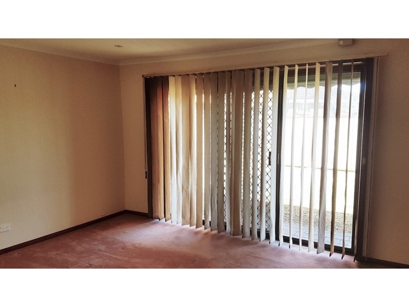 43 Wanaka Drive, Keilor Downs VIC 3038