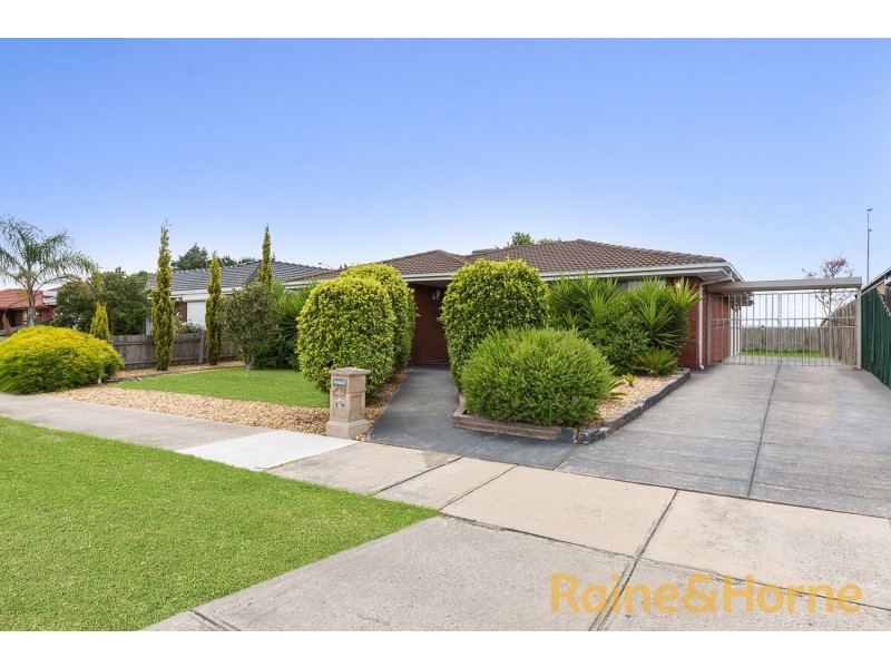 29 Wilmot Drive, Delahey VIC 3037