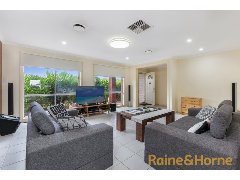 29 Wilmot Drive, Delahey VIC 3037