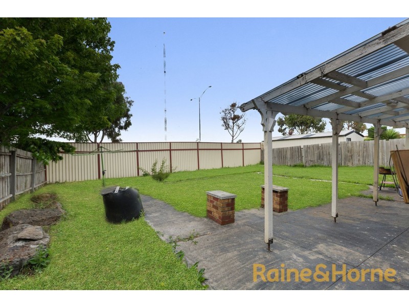 29 Wilmot Drive, Delahey VIC 3037