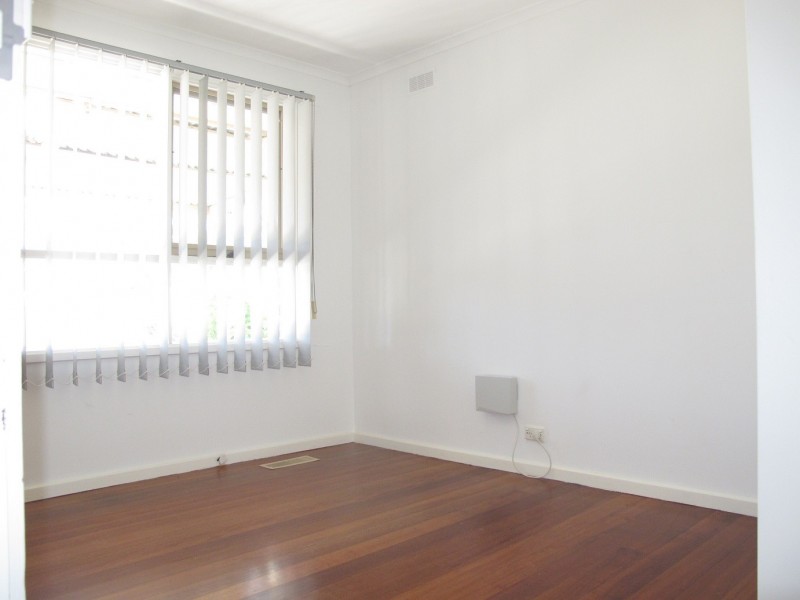7 Elizabeth Street, Melton South VIC 3338