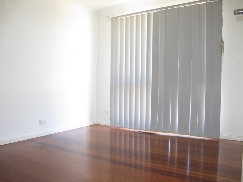 7 Elizabeth Street, Melton South VIC 3338