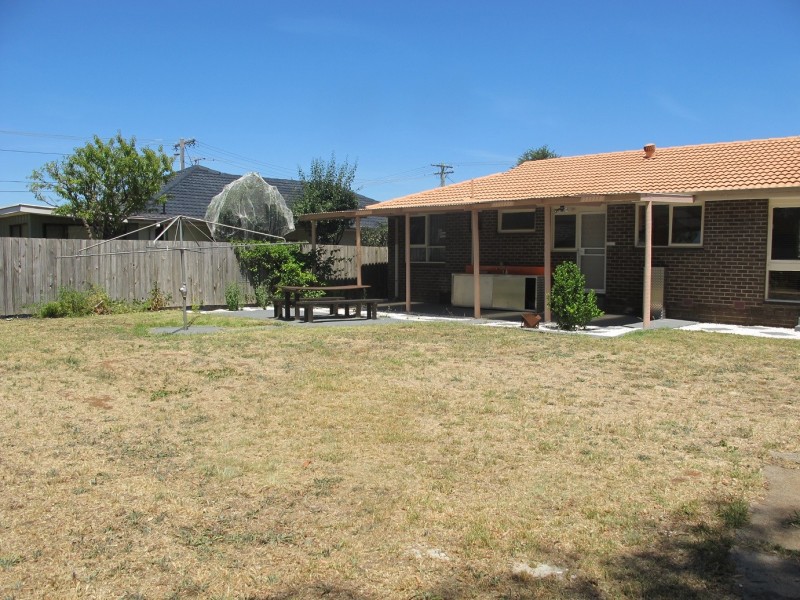 7 Elizabeth Street, Melton South VIC 3338