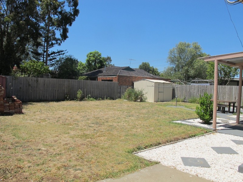 7 Elizabeth Street, Melton South VIC 3338