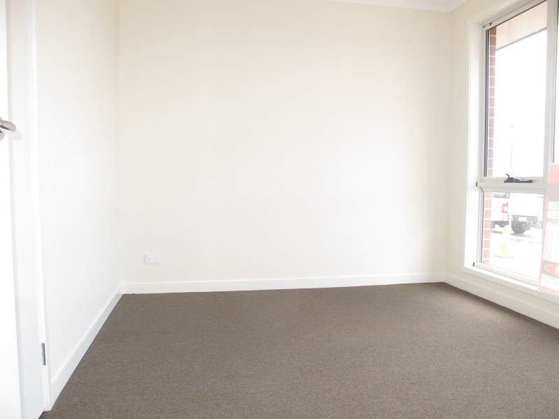 12 Gild Street (AINTREE), Rockbank VIC 3335