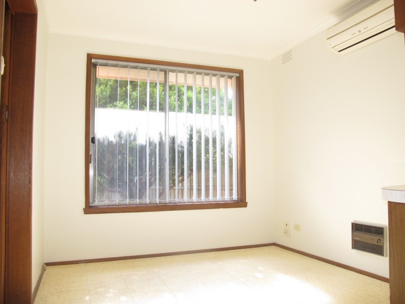 5 Padua Court, Gladstone Park VIC 3043