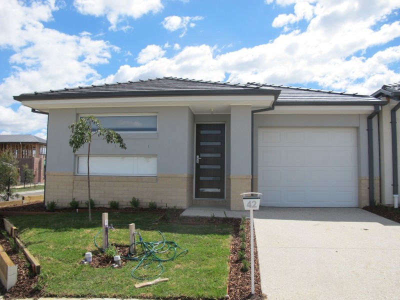 42 Showman Drive, Diggers Rest VIC 3427