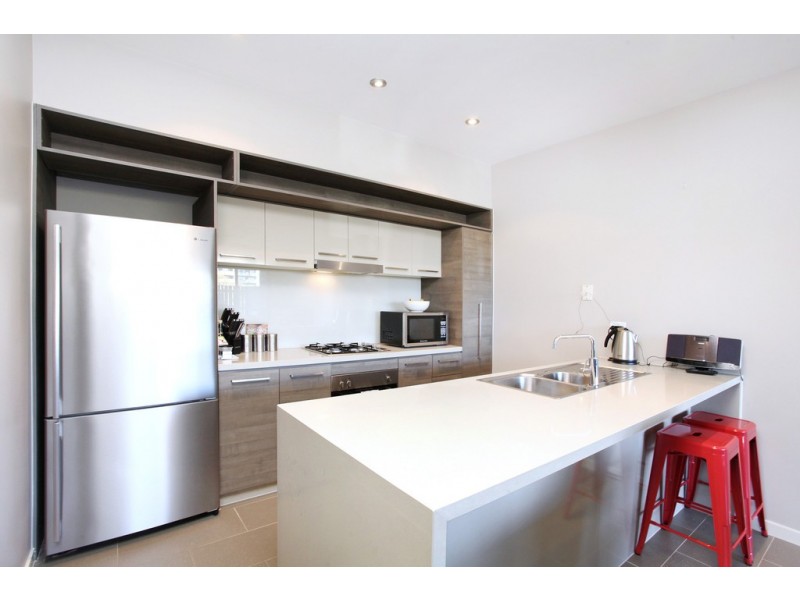 5/11 Monckton Place, Caroline Springs VIC 3023