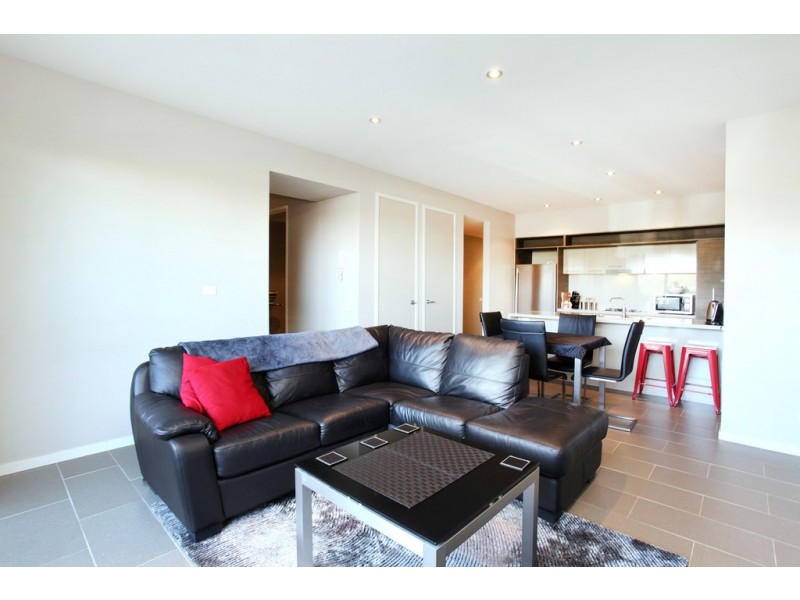 5/11 Monckton Place, Caroline Springs VIC 3023
