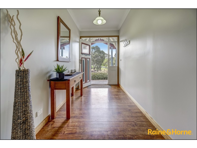 65 Emu Road, Sunbury VIC 3429