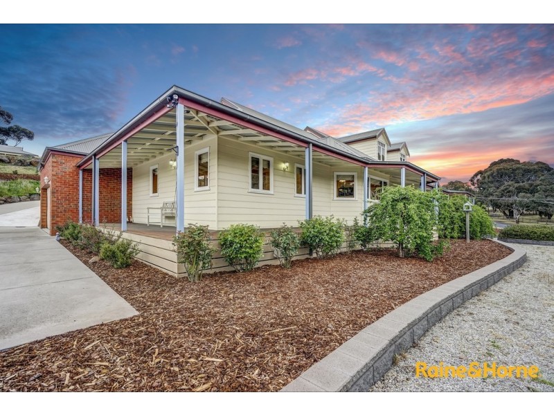 65 Emu Road, Sunbury VIC 3429