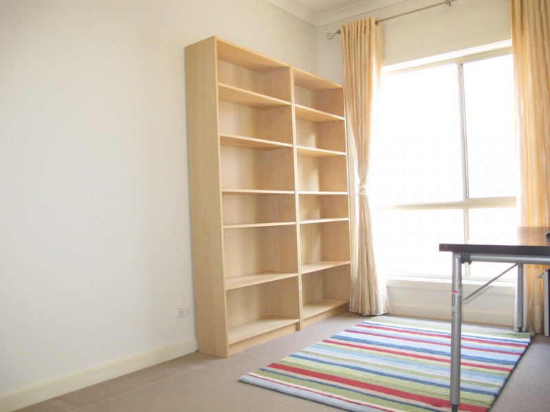 24 Westerfolds Terrace, Caroline Springs VIC 3023