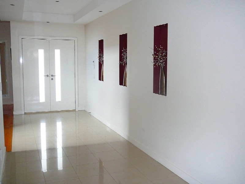 9 Braeside walk, Caroline Springs VIC 3023