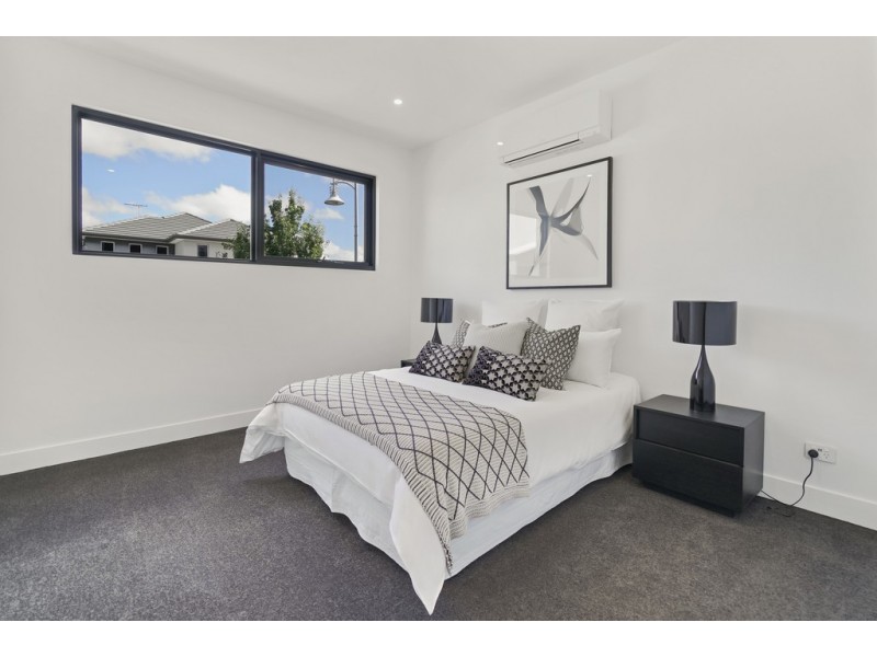 56 THE ESPLANADE, Caroline Springs VIC 3023