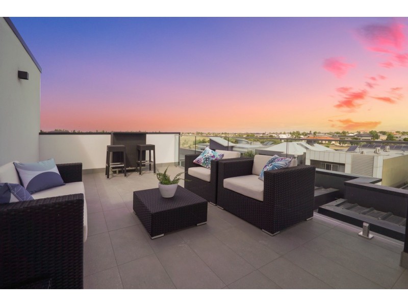56 THE ESPLANADE, Caroline Springs VIC 3023
