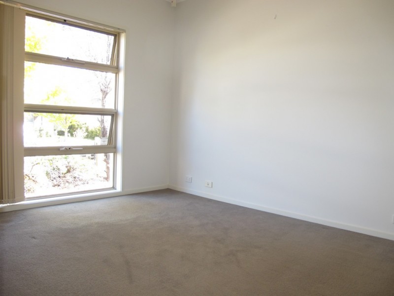 23 Cranwell Square, Caroline Springs VIC 3023