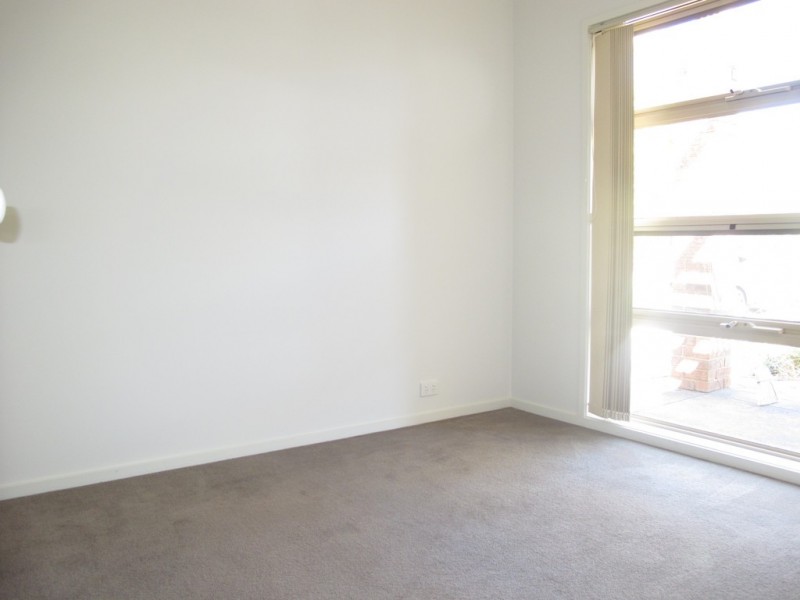 23 Cranwell Square, Caroline Springs VIC 3023