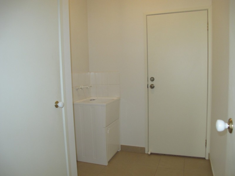 23 Cranwell Square, Caroline Springs VIC 3023