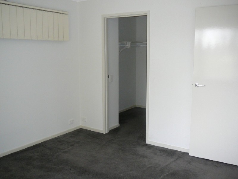 20 Blakeville Drive, Caroline Springs VIC 3023