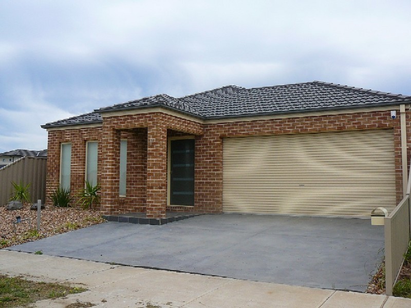 23 Millenium Drive, Sunshine West VIC 3020
