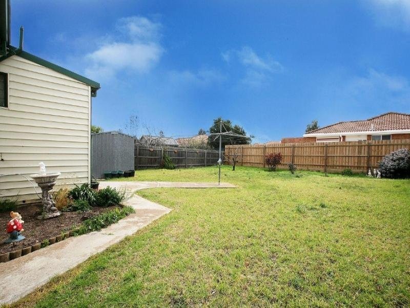 24 MONTASELL AVENUE, Deer Park VIC 3023