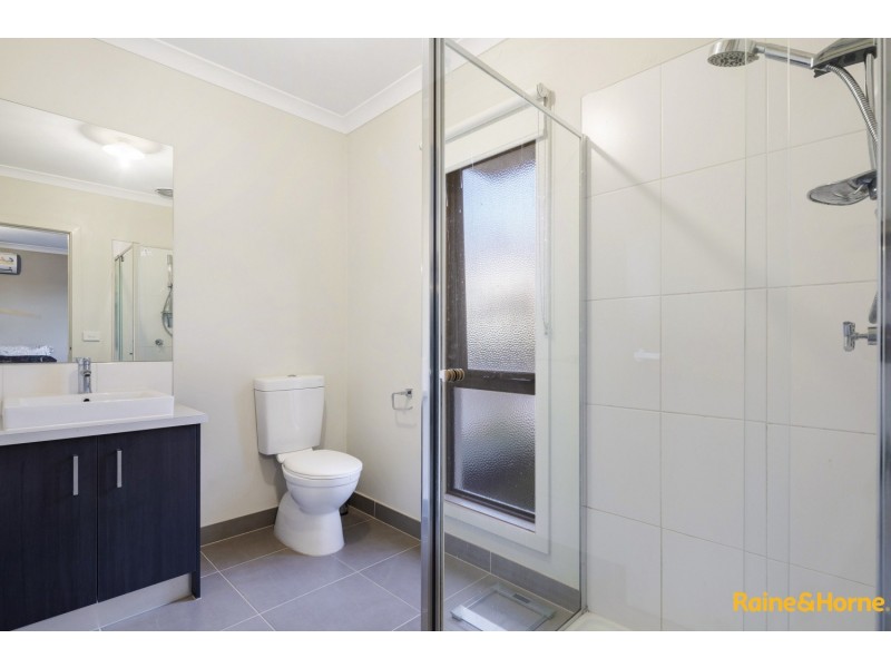 141 THE ESPLANADE, Caroline Springs VIC 3023
