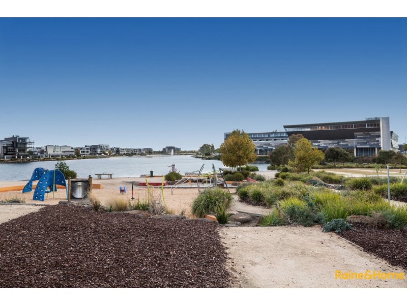 141 THE ESPLANADE, Caroline Springs VIC 3023