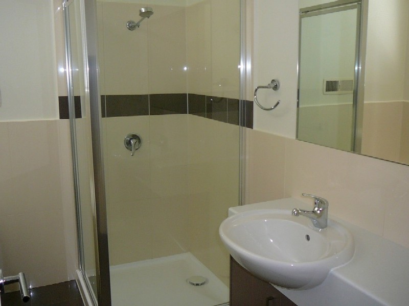 6 Ivan James Place, Caroline Springs VIC 3023