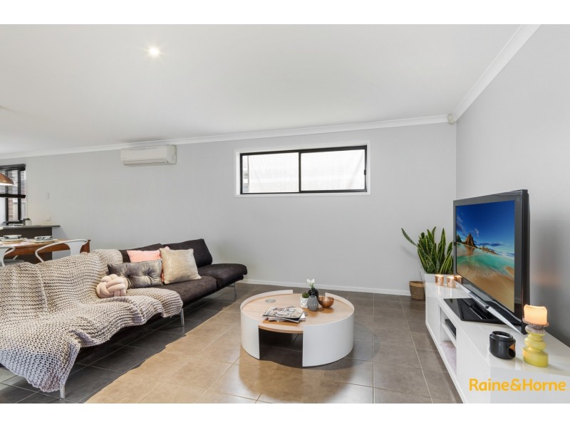 15 SCALES LANE, Burnside Heights VIC 3023