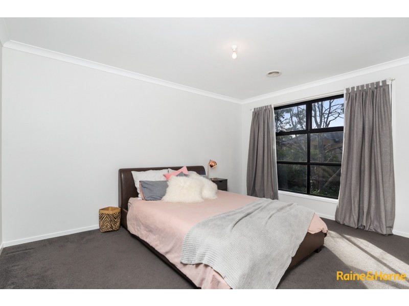 15 SCALES LANE, Burnside Heights VIC 3023