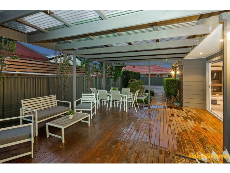 26 PILBARA AVENUE, Burnside VIC 3023