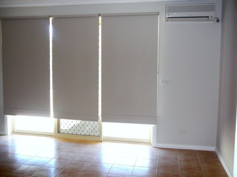 3 Cobblestone Green, Caroline Springs VIC 3023