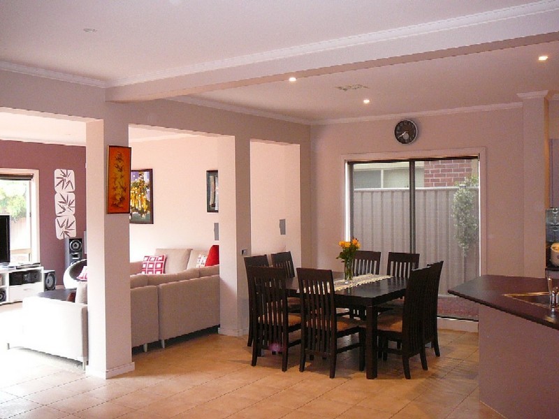 2 Lauricella Place, Caroline Springs VIC 3023