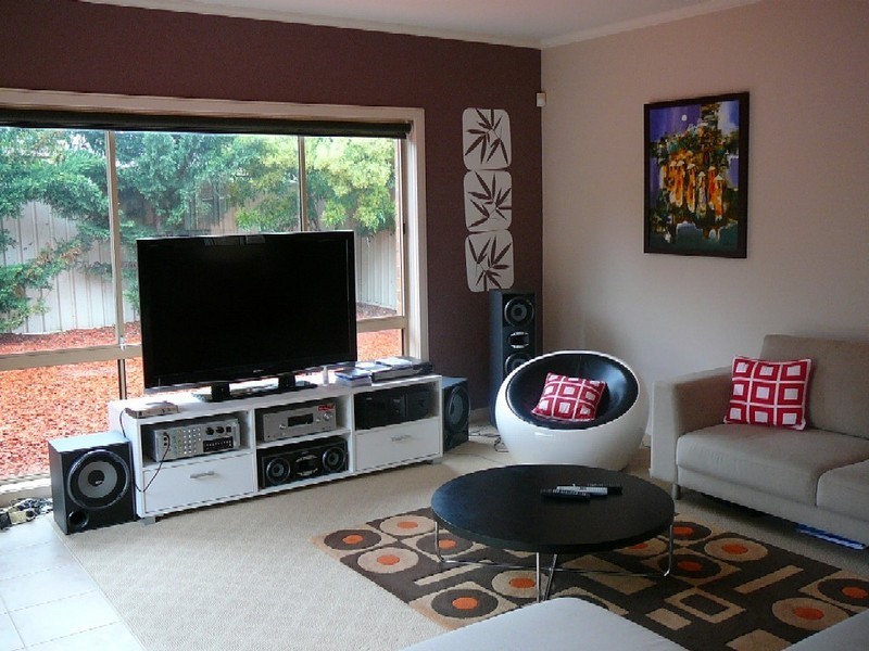 2 Lauricella Place, Caroline Springs VIC 3023