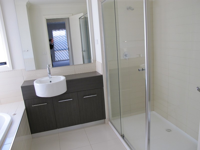 11 Giverny Close, Burnside Heights VIC 3023