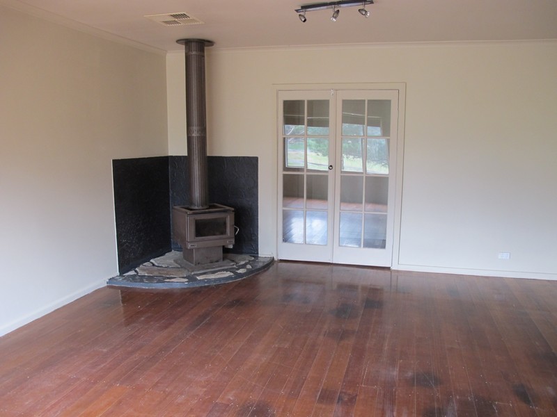 2/315 Plumpton Road, Diggers Rest VIC 3427