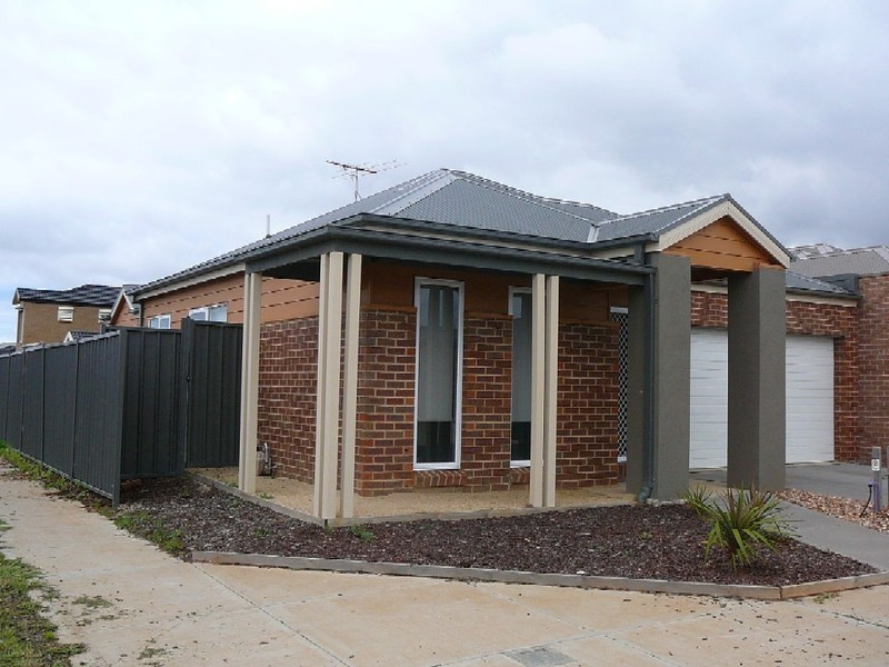 18 Fawkner Road, Wyndham Vale VIC 3024