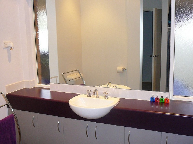 3 Norbury Lane, Caroline Springs VIC 3023