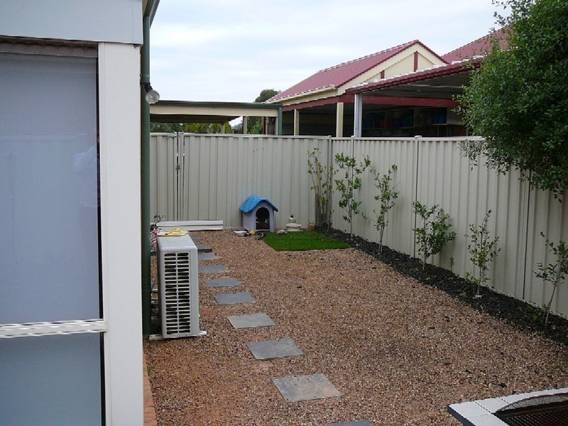 3 Norbury Lane, Caroline Springs VIC 3023