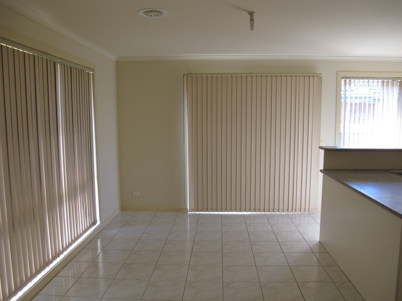 17 Ahmet Place, Hillside VIC 3037